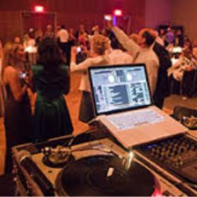 dj desk