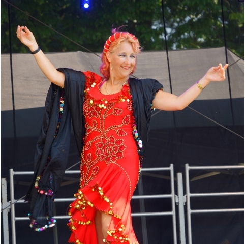 Sarah Swirled Belly Dance