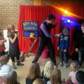 Ron Ray Magic