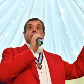 Toastmaster and Celebrant Paul Deacon