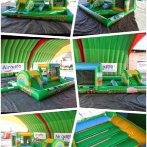 Atomic Bounce soft play and castle hire in scunthorpe.