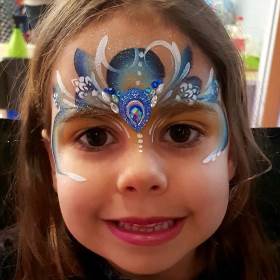 Frozen Girl 2019
