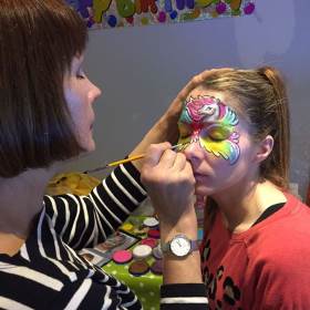 Painting Birthday girl