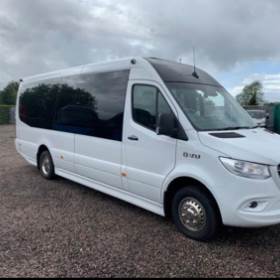 19seater (1)