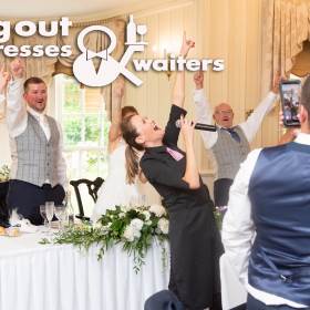 Sing Out Sisters Wedding Entertainment
