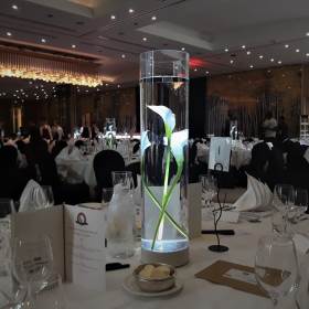 J R Centrepieces