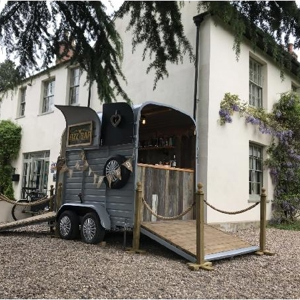 Vintage Horse Box Bar