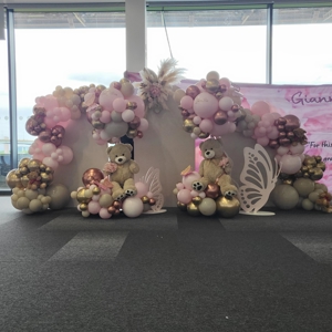 Pretty Little Balloon Decor