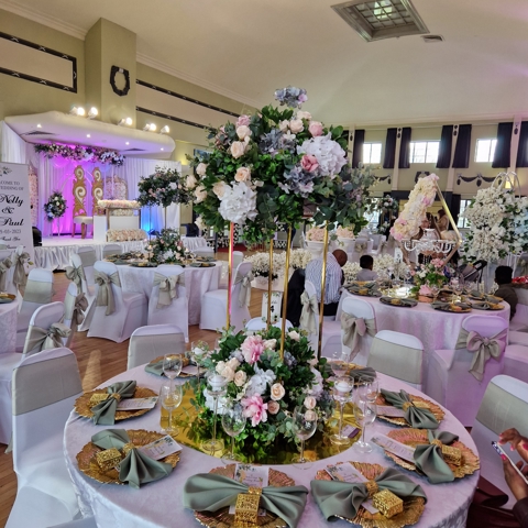 Wedding table setup