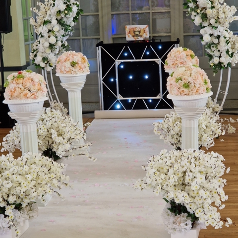 Flourish Cakes and Event Decorations