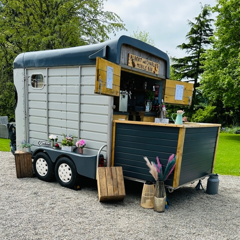 Horse -box bar- Setup example