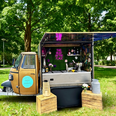 Piaggio bar- Cocktail bar setup