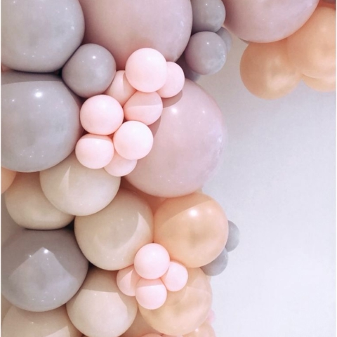 Hues of Pink Arch
